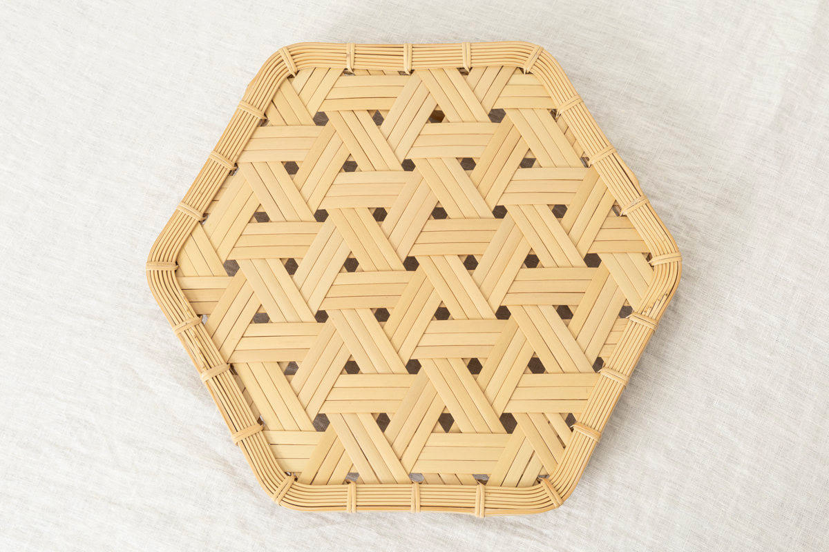 Hexagonal Tray with Legs / White Bamboo / Oita-JPN 121802