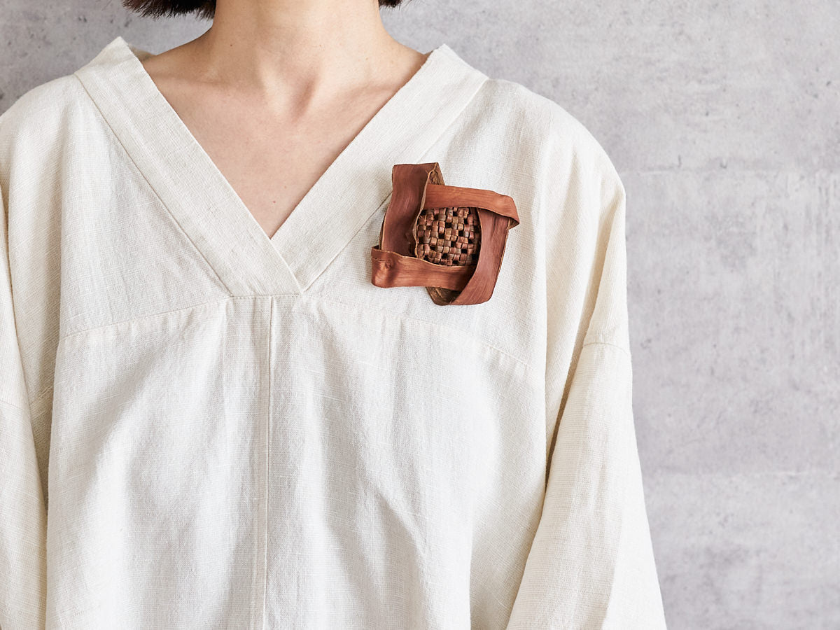 Brooch “Gogh” / Grapevine / Yamagata-JPN 311451