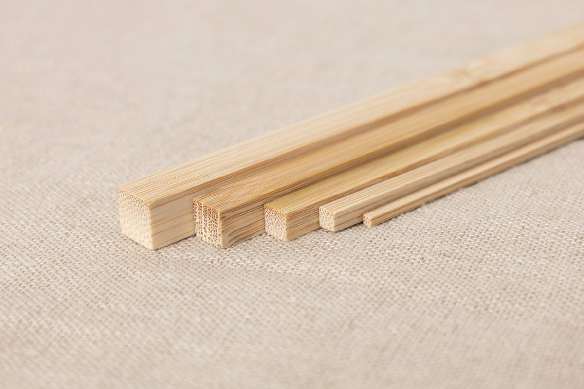 Moso bamboo square strips arranged / 孟宗竹の角ひごを並べた様子