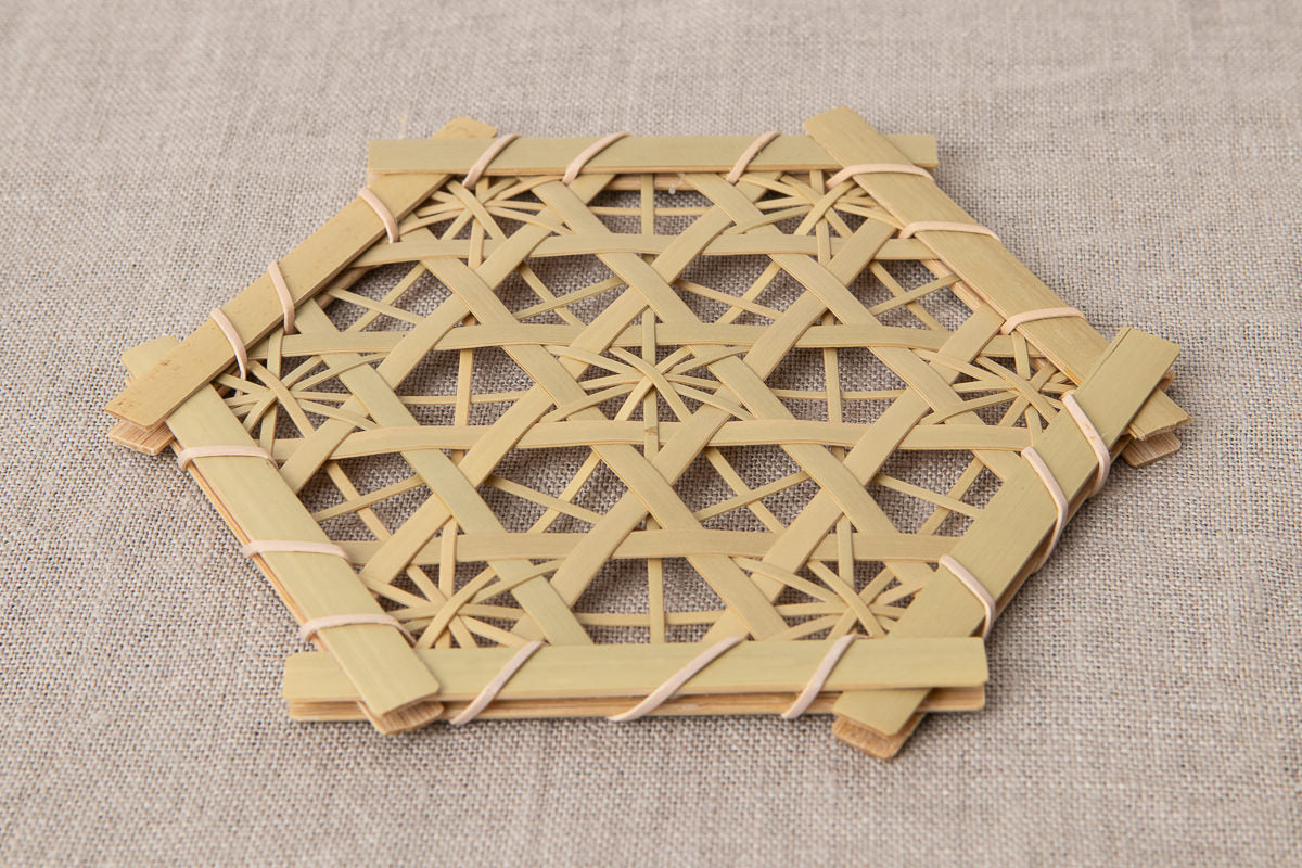 Mutsume Pattern Trivet / Guizhu Bamboo / TWN 810301