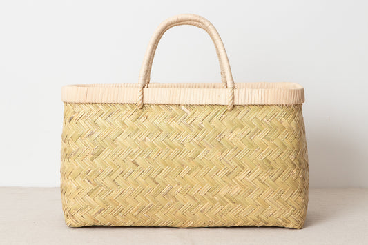 Suzutake bamboo market basket with rattan handle / すず竹の市場かご（籐巻き手）