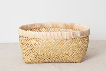 Suzutake bamboo round basket in open weave / すず竹の丸かご（透かし編み）