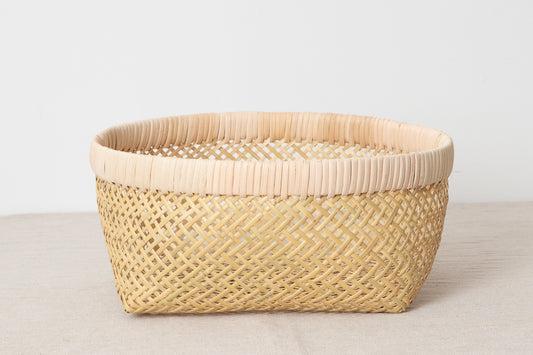 Suzutake bamboo round basket in open weave / すず竹の丸かご（透かし編み）