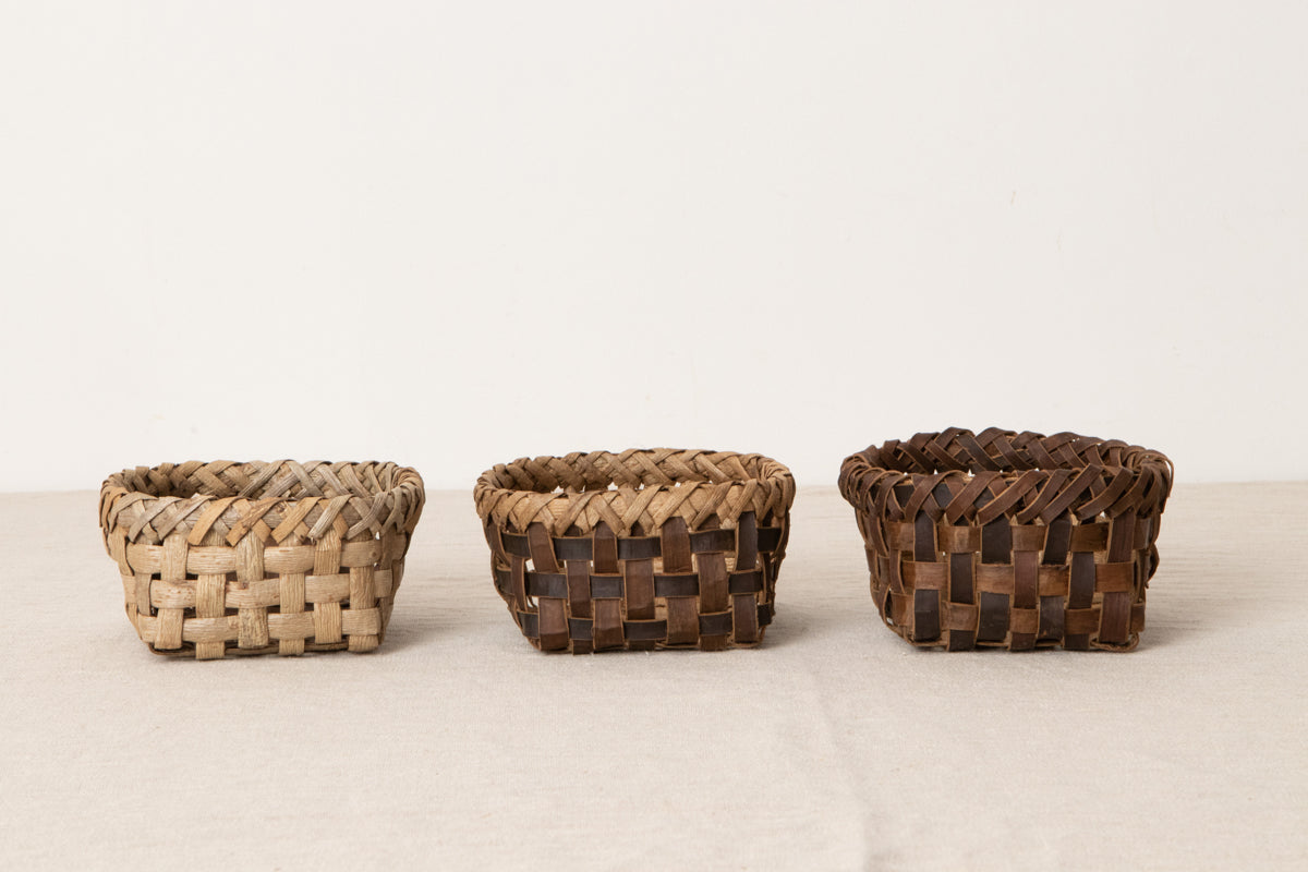Storage Basket Mini / Walnut Bark / Iwate-JPN 1510592