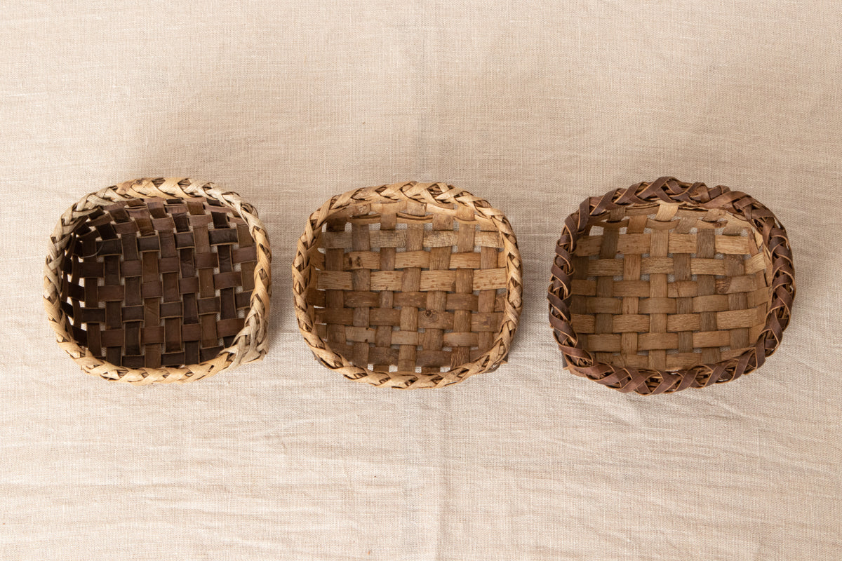 Storage Basket Mini / Walnut Bark / Iwate-JPN 1510592