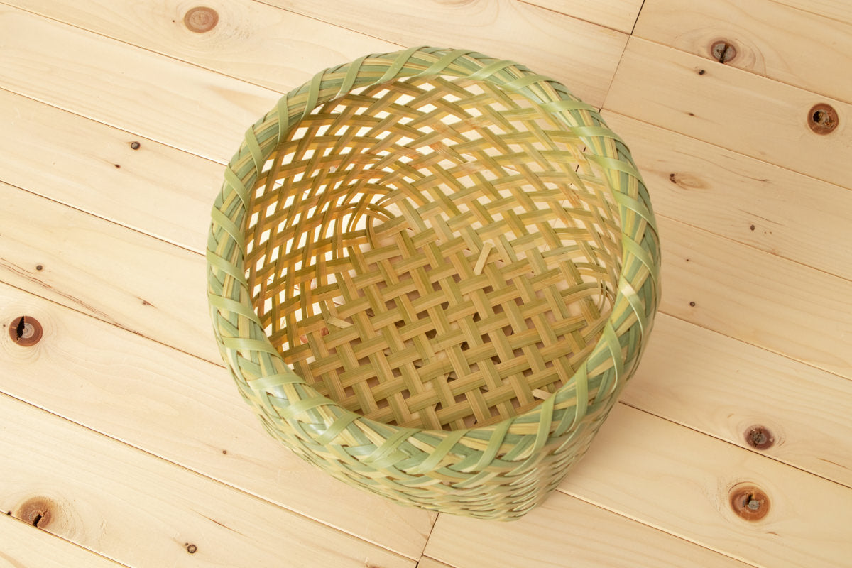 Hishime Weave Basket / Madake Bamboo / Oita-JPN 110704-1