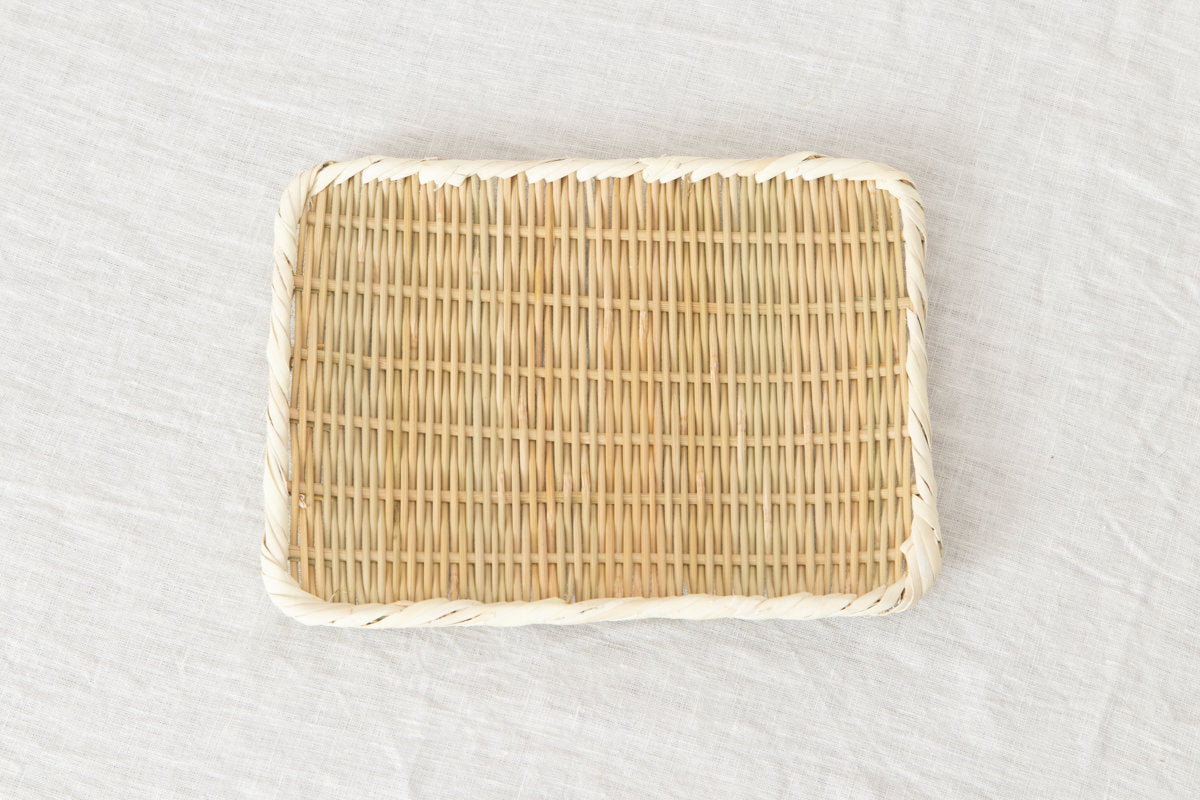 Rectangular Plate “Kaku Bon-zaru” Small Sizes / Bamboo / Niigata-JPN 650102