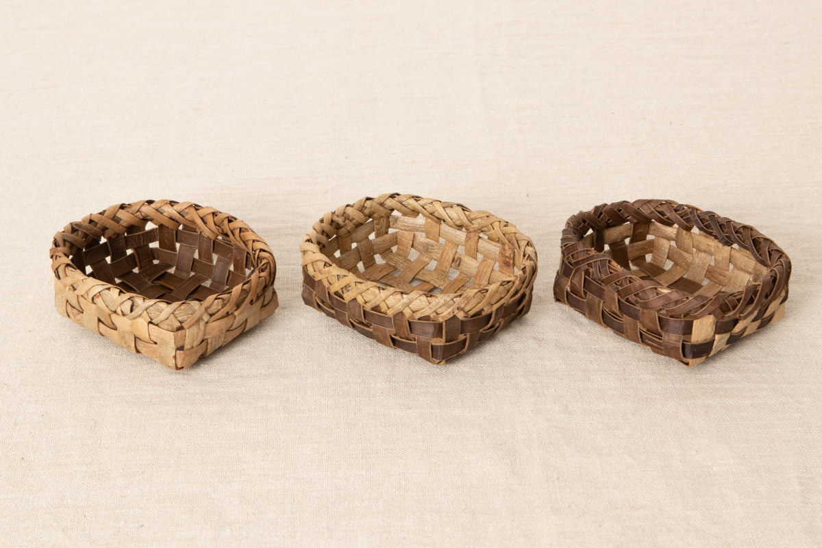 Storage Basket Petit / Walnut Bark / Iwate-JPN 1510593