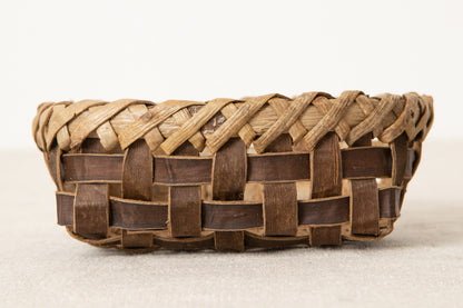 Storage Basket Petit / Walnut Bark / Iwate-JPN 1510593