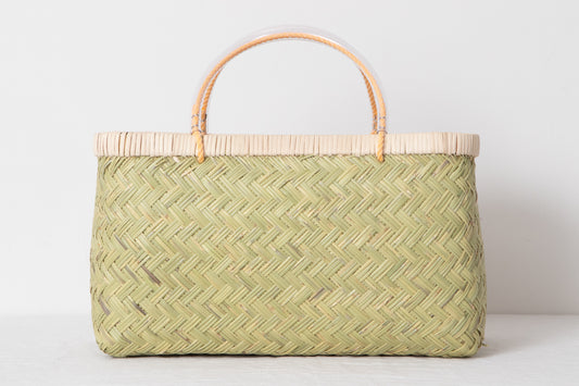 Suzutake bamboo market basket with pipe handles / すず竹の市場かご（パイプ手）