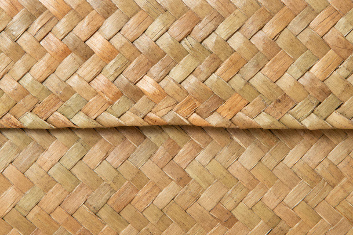 Organizing Basket with Handle (A4/B4) / Krajood Grass / THA 3115122