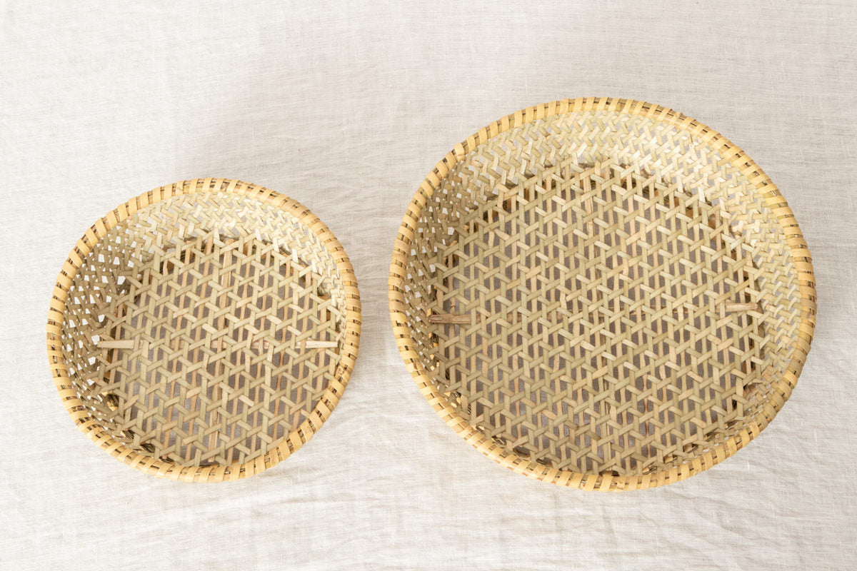Round Shallow Dish Basket / Nemagari Bamboo / Nagano-JPN 610211