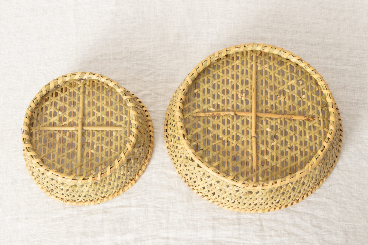 Round Shallow Dish Basket / Nemagari Bamboo / Nagano-JPN 610211