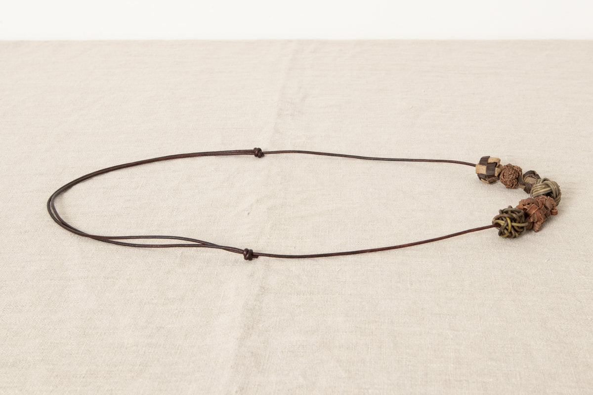 Long Pendant “Mix” / Wild Grape Vine, Walnut, Akebi / Yamagata-JPN 311425-1