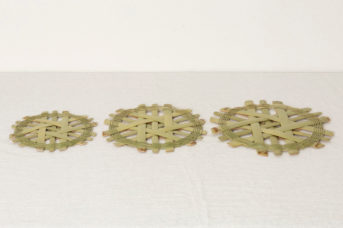 Pot Stand / Madake Bamboo / Kanagawa-JPN 430113