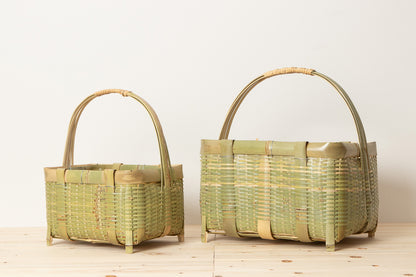 “Kakukago” Basket with Handle and Legs / Madake Bamboo / Ibaraki-JPN 810208