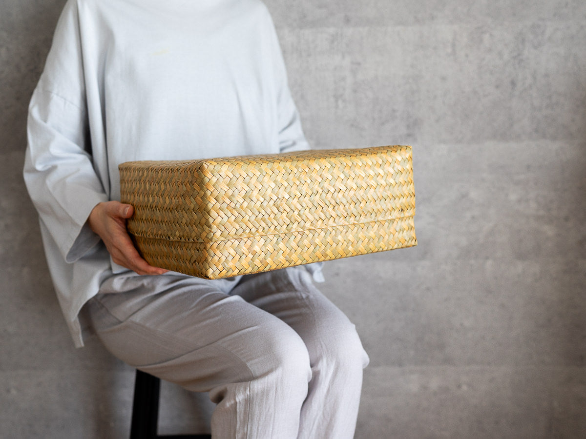 Lidded Storage Basket “Wide” / Krajood Grass / THA 3115131