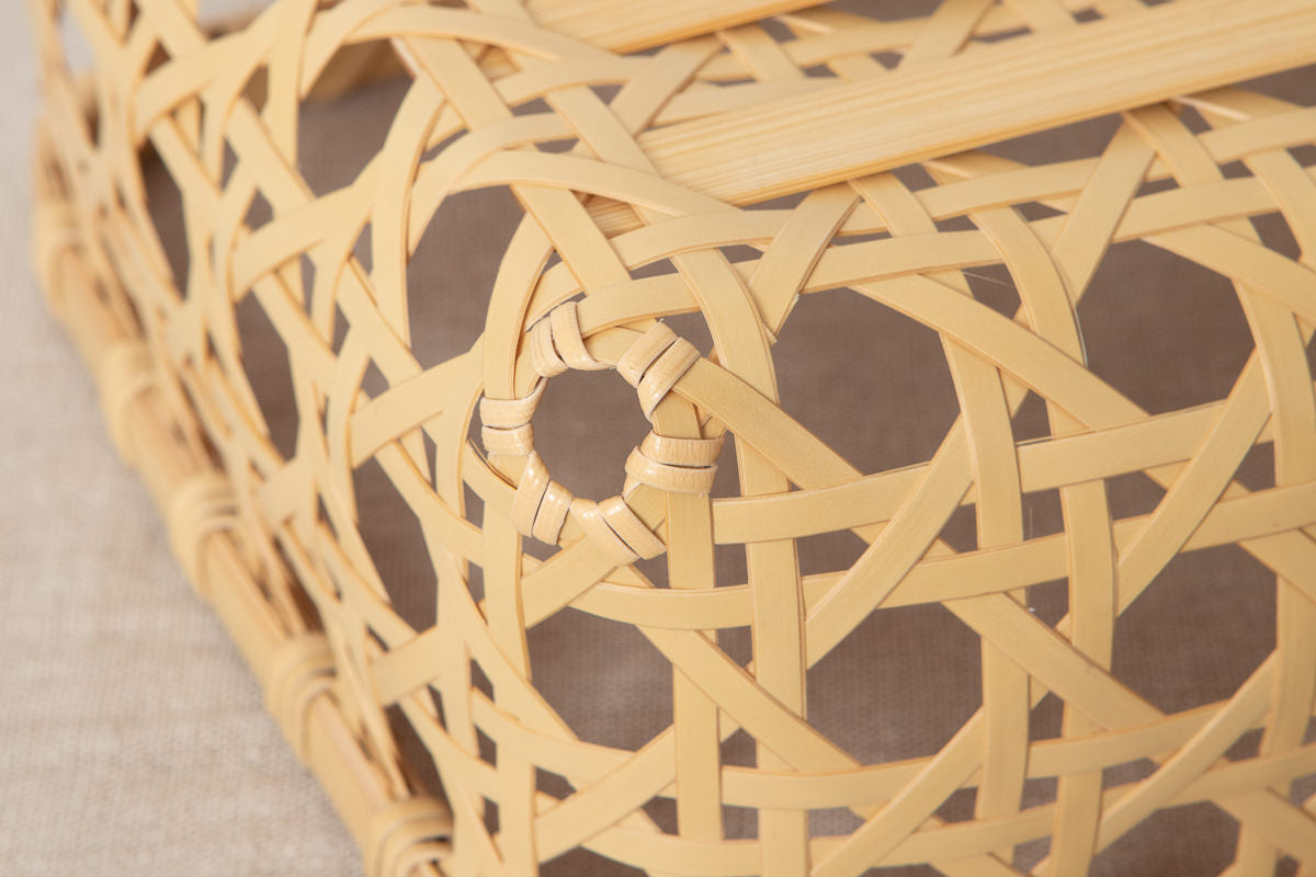 Organizing Basket "Yatsume Weave" / White Bamboo / Ōita-JPN 211504