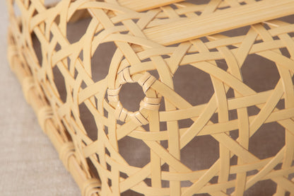 Organizing Basket "Yatsume Weave" / White Bamboo / Ōita-JPN 211504