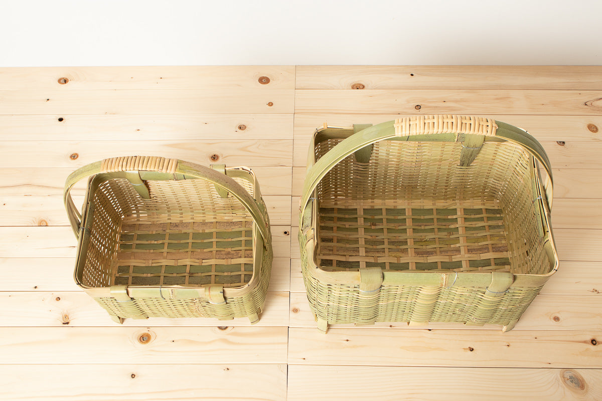 “Kakukago” Basket with Handle and Legs / Madake Bamboo / Ibaraki-JPN 810208