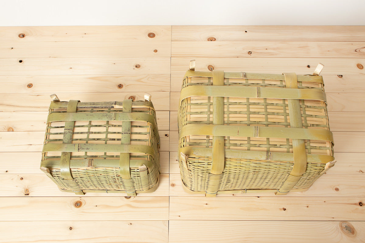 “Kakukago” Basket with Legs / Madake Bamboo / Ibaraki-JPN 810209