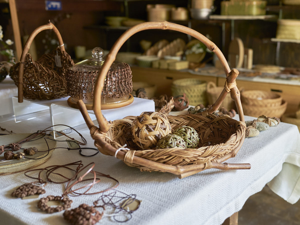 1basketry – Handwoven Baskets & Natural Craft from Japan – 市川籠