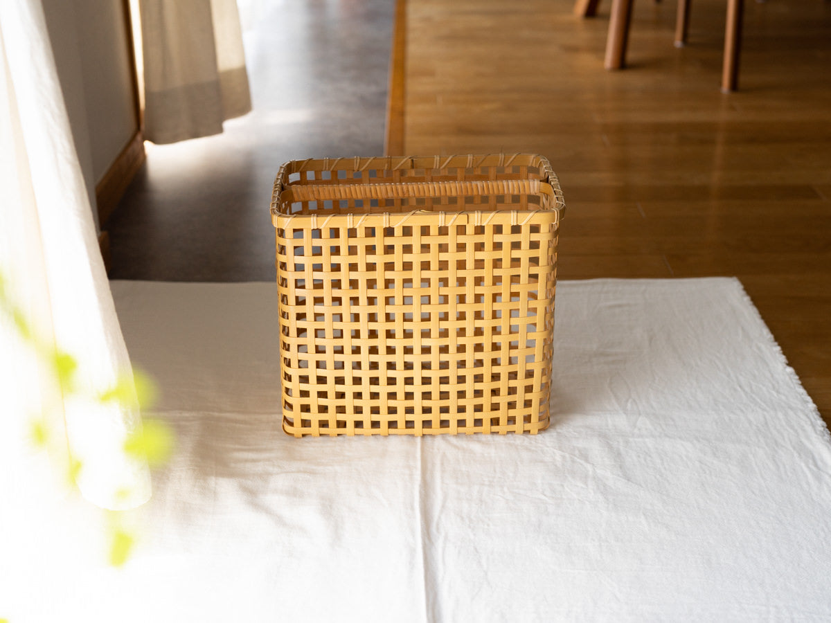 Magazine Rack / White Bamboo / Kagawa-JPN 250702-1