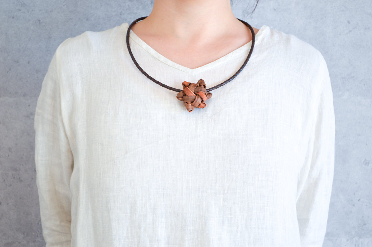 Pendant “Flower” Choker / Wild Grape Vine / Yamagata-JPN 311405-1