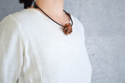 Pendant “Flower” Choker / Wild Grape Vine / Yamagata-JPN 311405-1