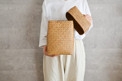 Organizing Basket with Lid "Acorn" / Krajood Grass / THA 3115126