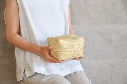 インド/パームリーフ　蓋つきバスケット　Natural　S・M・L　3サイズ　330901