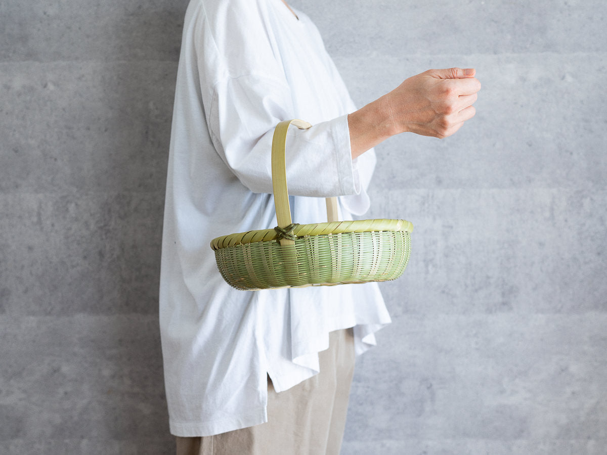 Fruit Basket with Handle / Madake Bamboo / Oita-JPN 110702-1