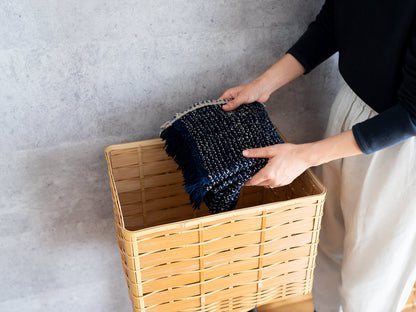 Basket with Lid "Kiritto" / White & Carbonized Bamboo / Oita-JPN 850406