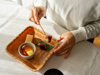 大分県/炭化竹　あじろ編み皿　角　850405-2