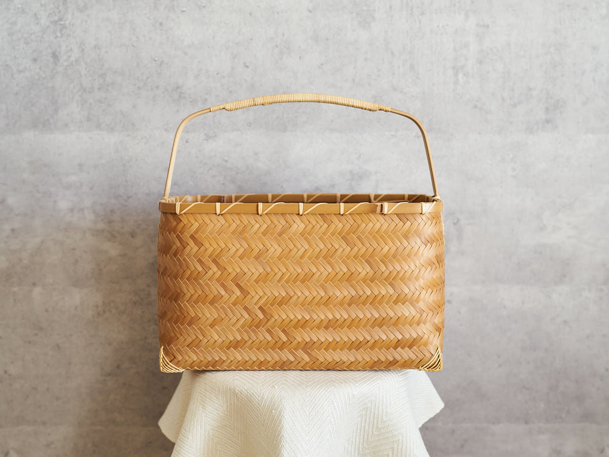 One-Handle Basket Bag / Carbonized Bamboo / Oita-JPN 850412-1