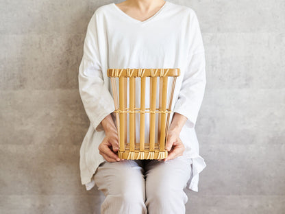 Flower Basket / Carbonized Bamboo / Oita-JPN 850422-1