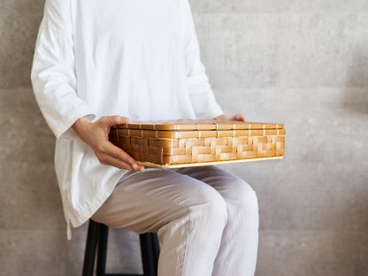 Wide-Strip Weave Document Box – Urushi Lacquer Finish / Carbonized Bamboo / Oita-JPN 850418-1