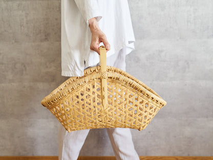 One-Handle Garden Basket / White Bamboo / Oita-JPN 850420-1