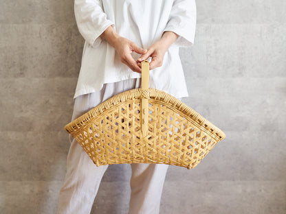 One-Handle Garden Basket / White Bamboo / Oita-JPN 850420-1