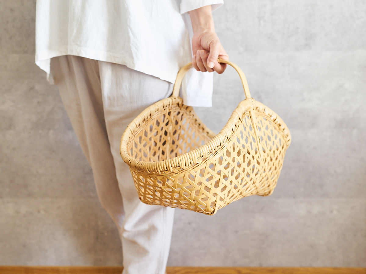 One-Handle Garden Basket / White Bamboo / Oita-JPN 850420-1