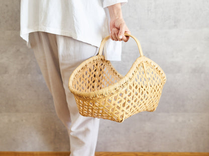 One-Handle Garden Basket / White Bamboo / Oita-JPN 850420-1