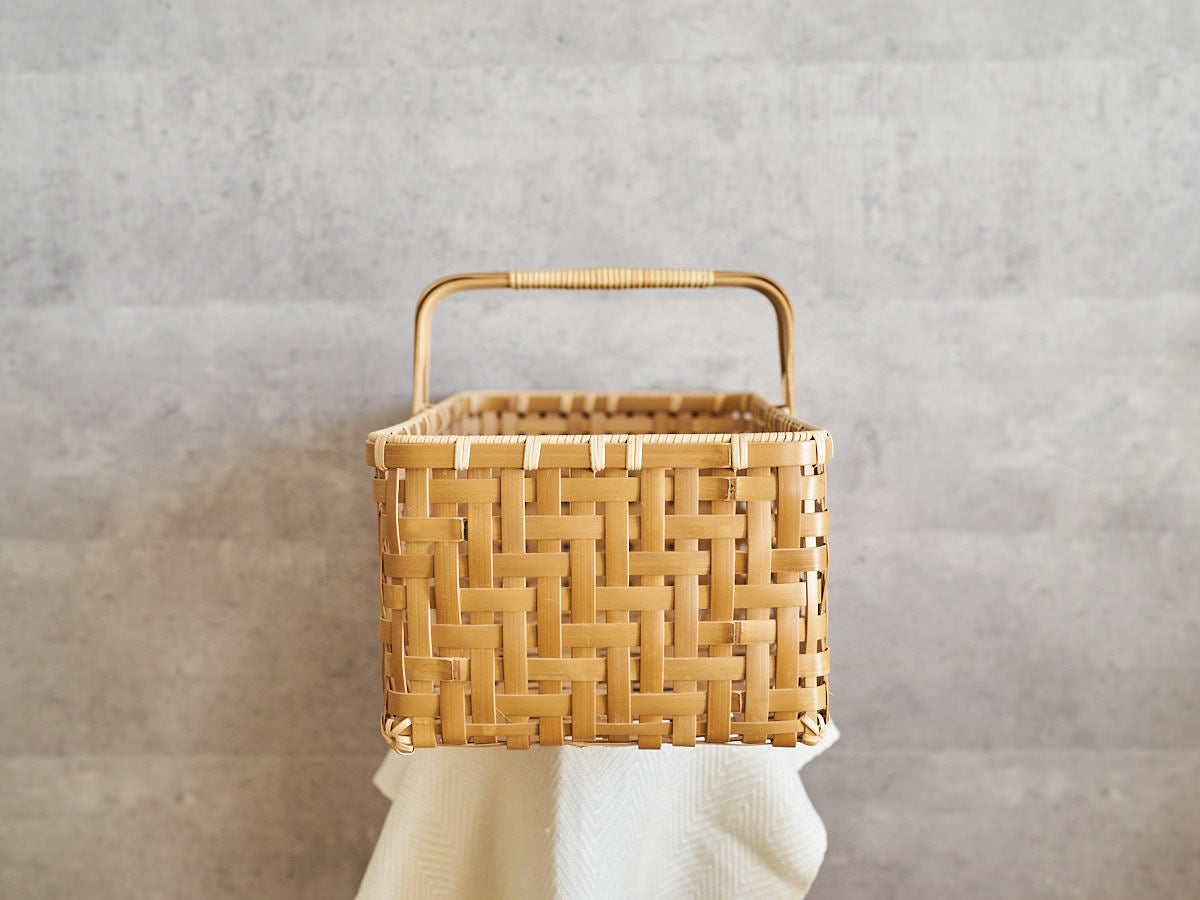 Large Handled Basket / Carbonized Bamboo / Oita-JPN 850413-1