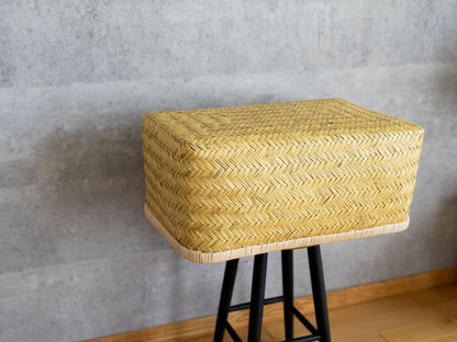 Suzutake bamboo storage trunk “Kōri” No.3 placed on a stool / すず竹の行李（三番）をスツールに置いた様子