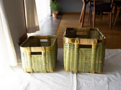 Madake bamboo utility baskets “Goyōkago” arranged / 真竹の御用籠を並べた様子