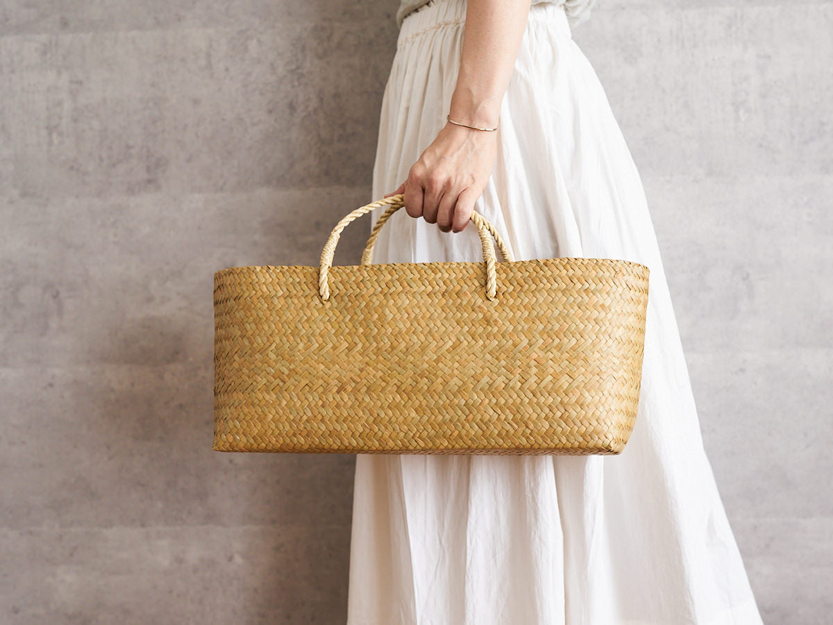 Wide Shallow Basket Bag / Krajood Grass / THA 3115138