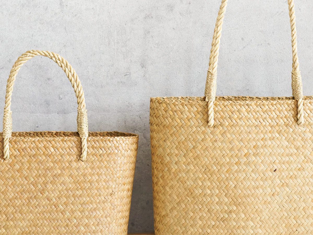 Slim Tote Basket Bag – Handheld & Shoulder / Krajood Grass / THA 3115140