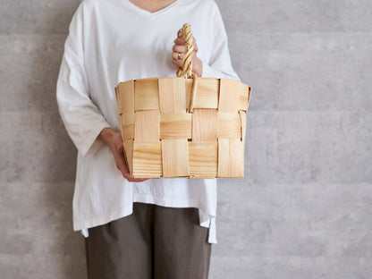 Round One-Handle Basket / Pine / EST 330717