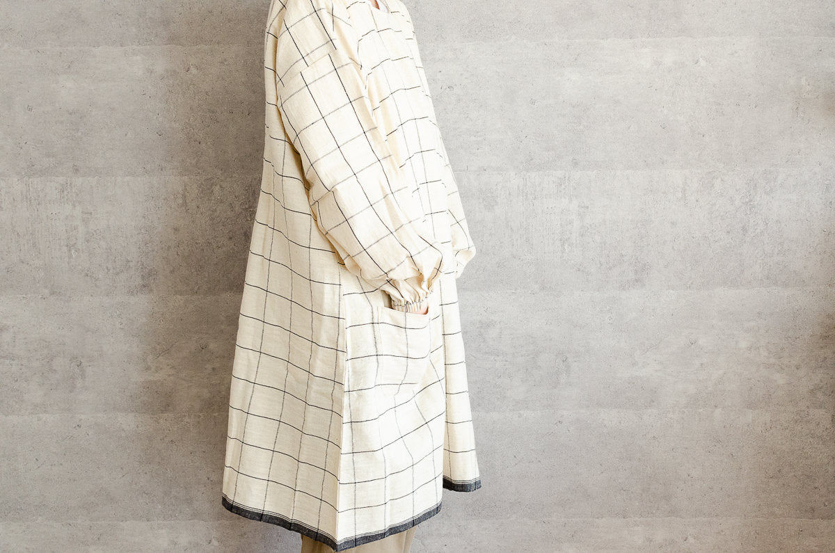 Khadi cotton coverall apron in tattersall pattern / カディコットンのタッターソール柄カバーエプロン