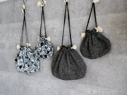 Drawstring Bag – Monochrome / Silk × Cotton / IND 330920