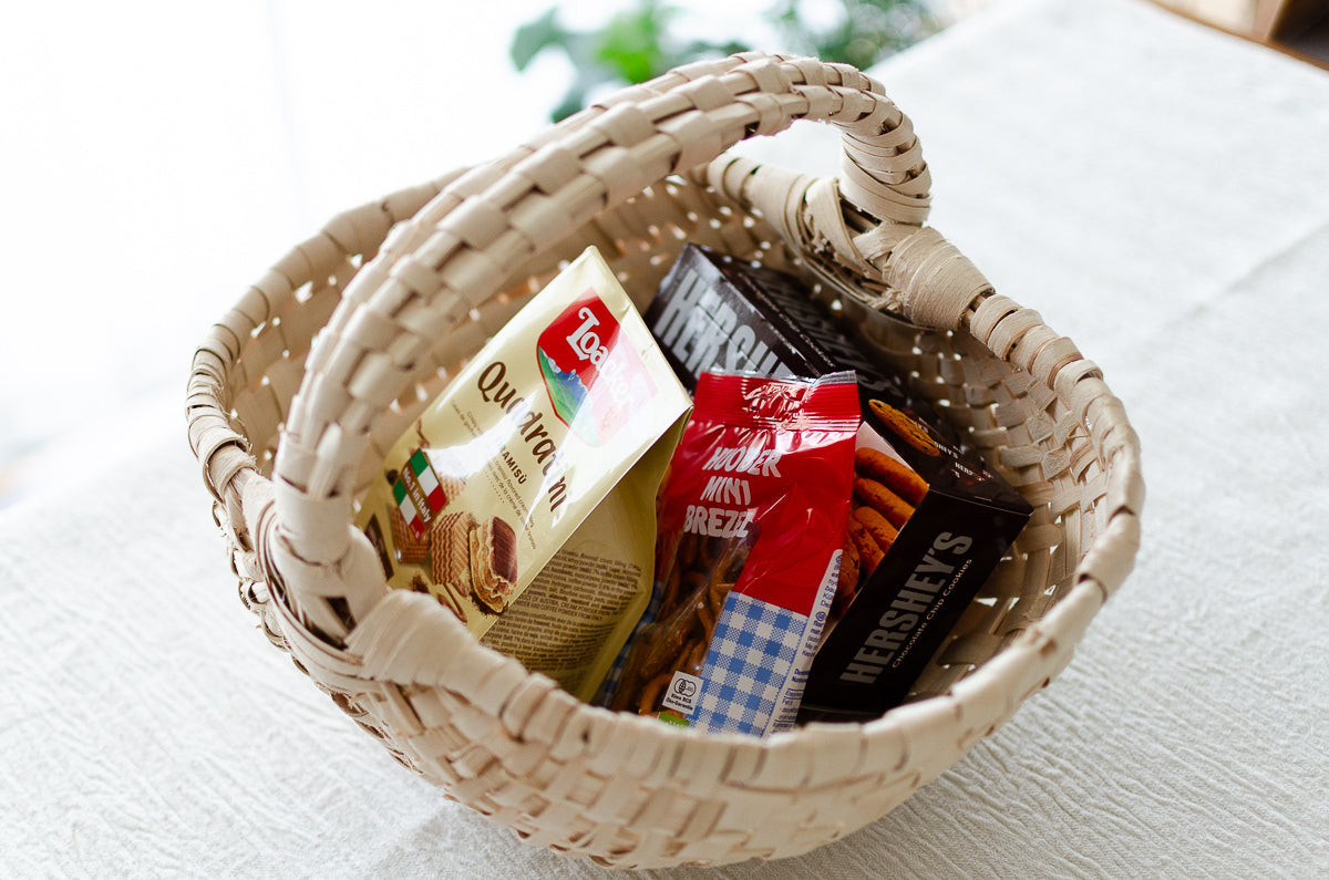 Oval Basket with Handle / Hazel / POL 340229